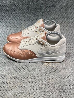 Nike Air Max 1 Ultra SE Metallic Toe Shoes Size 8 Womens